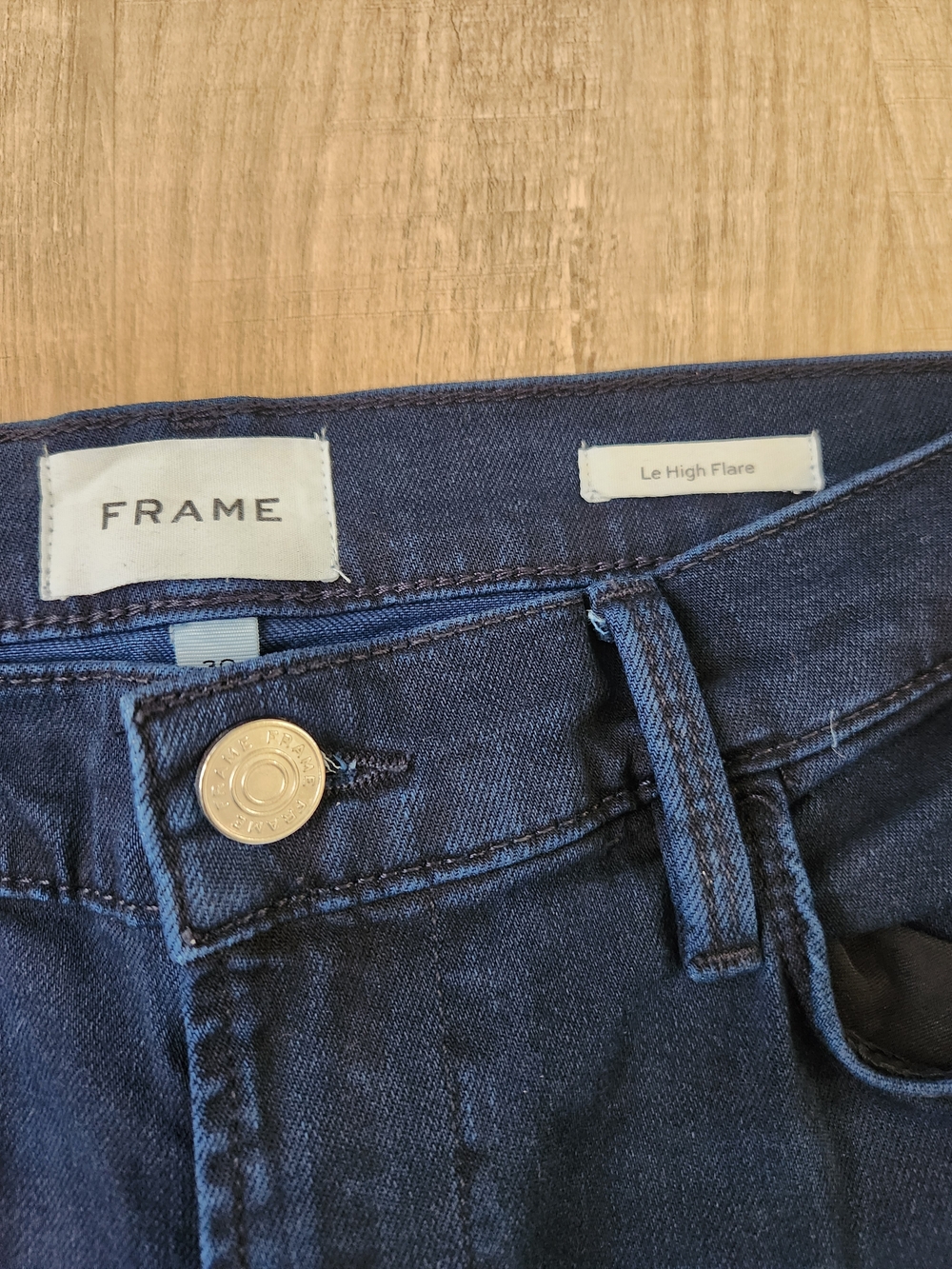 Frame Le High Flare Jeans, Fiona Wash, Size 30 - Picture 4 of 8